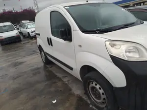 Foto de PUENTE DELANTERO PEUGEOT BIPPER TEPEE 1.3 16V HDi FAP (75 CV / 55 KW)