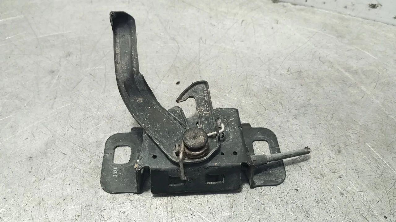 Foto de CERRADURA CAPO OPEL ASTRA J BERLINA 5P 1.7 16V CDTI (110 CV / 81 KW) referencia 13312134