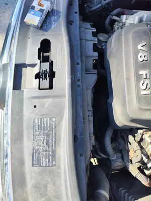 Foto de PANEL FRONTAL VOLKSWAGEN TOUAREG (7L6) 4.2 V8 32V FSI (350 CV / 257 KW)