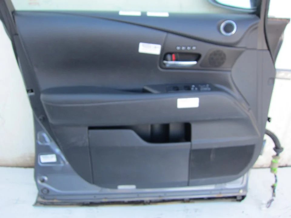 Foto de GUARNECIDO PUERTA DELANTERA IZQUIERDA LEXUS RX (GGL1/GYL1) 3.5 V6 24V CAT (249 CV / 183 KW)