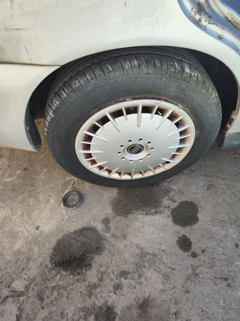 Foto de LLANTA VOLVO S40 BERLINA 1.9 Diesel CAT (116 CV / 85 KW) referencia 30613996