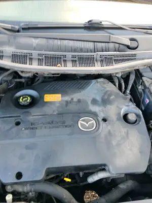 Foto de TAPA MOTOR MAZDA 5 BERLINA (CR)