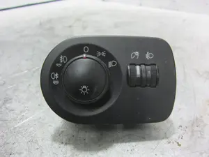 Foto de MANDO LUCES SEAT LEON (1P1) 1.9 TDI (105 CV / 77 KW) referencia 1P1941431B