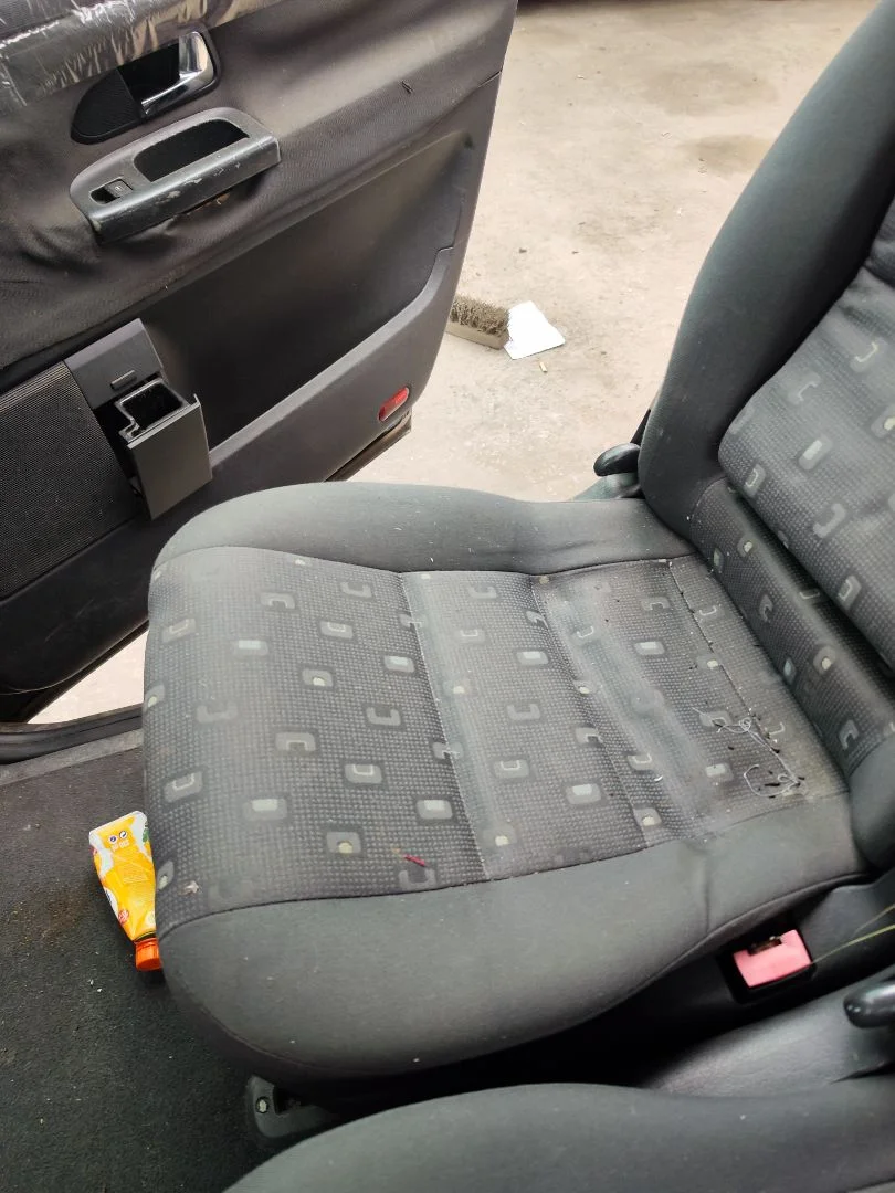 Foto de ASIENTOS TRASERO DERECHO VOLKSWAGEN SHARAN (7M6/7M9) 1.9 TDI (116 CV / 85 KW) referencia 7M3883805BGFKZ