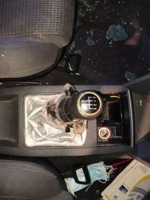 Foto de PALANCA CAMBIO VOLKSWAGEN POLO IV (9N1)