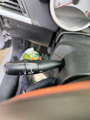 Foto de MANDO MULTIFUNCION PEUGEOT 207 1.6 16V HDi (90 CV / 66 KW) foto 4