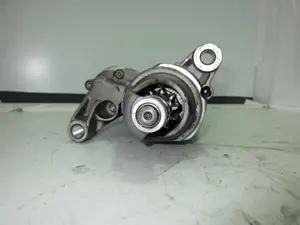 Foto de MOTOR ARRANQUE AUDI Q5 (8R) referencia 04L911021
