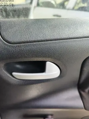 Foto de MANETA INTERIOR TRASERA DERECHA PEUGEOT 207 SW 1.4 16V VTi (95 CV / 70 KW) referencia 9144A5 foto 8