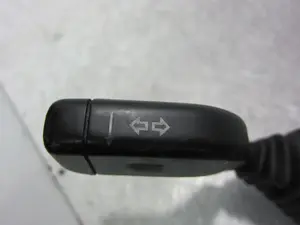 Foto de MANDO MULTIFUNCION OPEL ASTRA F BERLINA 1.6 CAT (101 CV / 74 KW) referencia 7844256 foto 3