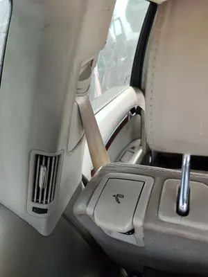Foto de CINTURON SEGURIDAD TRASERO IZQUIERDO AUDI Q7 (4L) 3.0 V6 24V TDI (233 CV / 171 KW)
