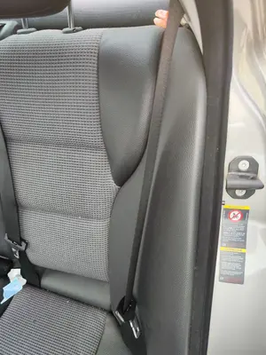 Foto de CINTURON SEGURIDAD TRASERO IZQUIERDO MERCEDES-BENZ CLASE C (BM 203) BERLINA 3.0 CDI CAT (224 CV / 165 KW)