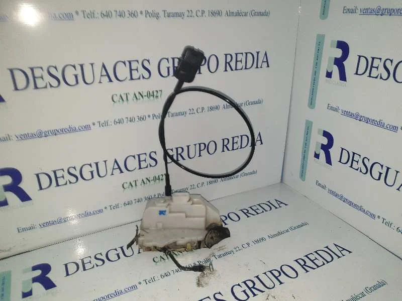 Foto de CERRADURA PUERTA DELANTERA IZQUIERDA RENAULT MEGANE II BERLINA 3P referencia 493176