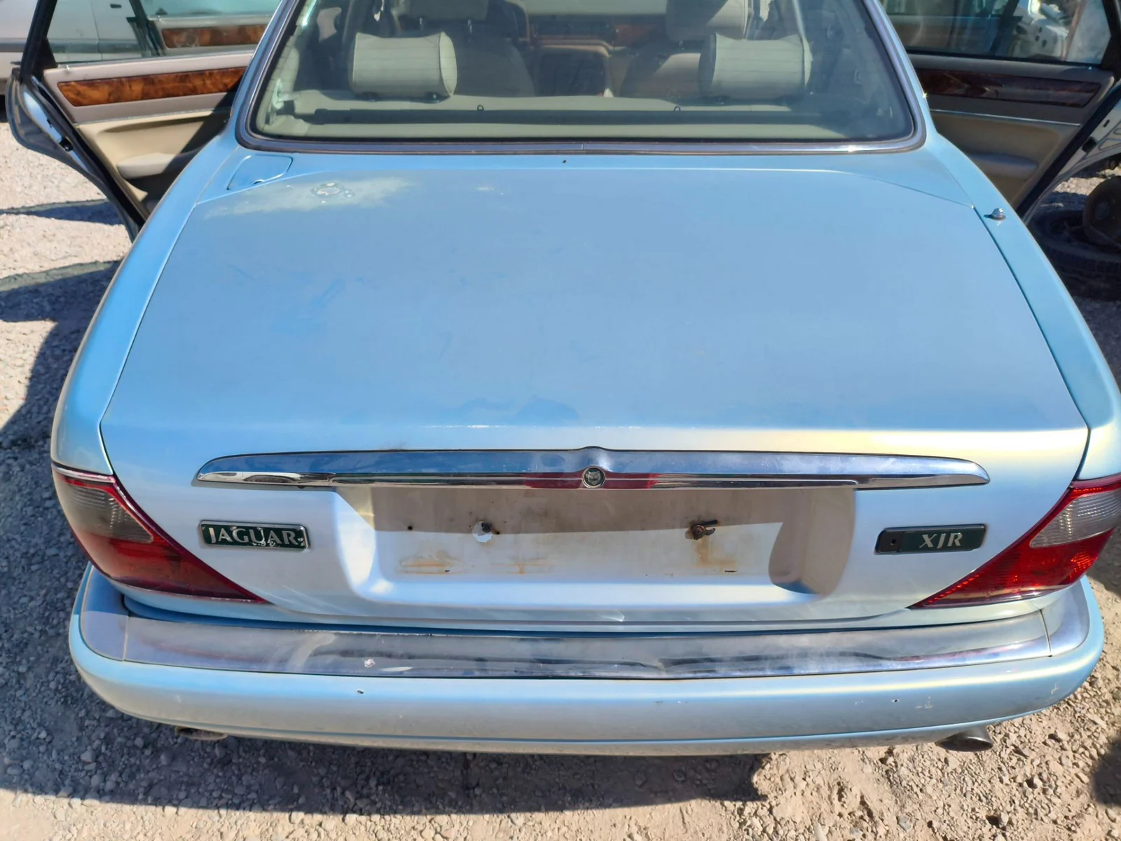 Foto de PORTON TRASERO JAGUAR XJ 3.2 CAT (211 CV / 155 KW)