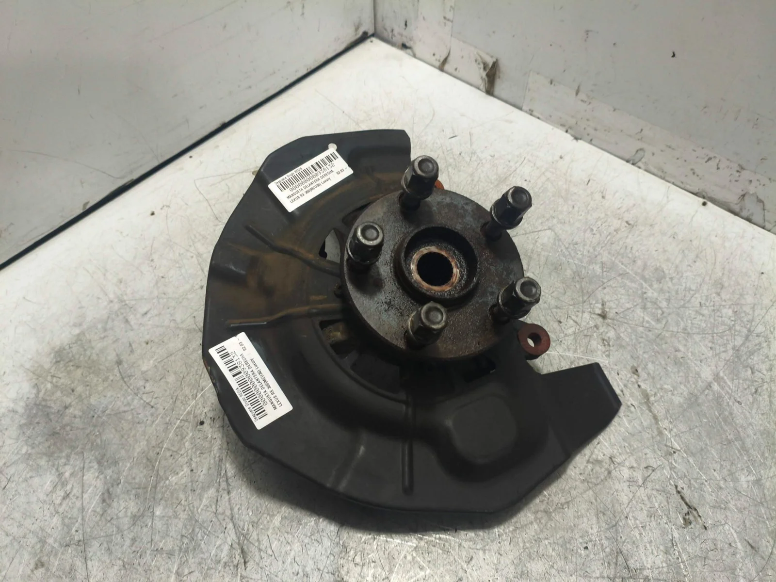 Foto de MANGUETA DELANTERA DERECHA LEXUS RX 300 (MCU35) 3.0 V6 CAT (204 CV / 150 KW)