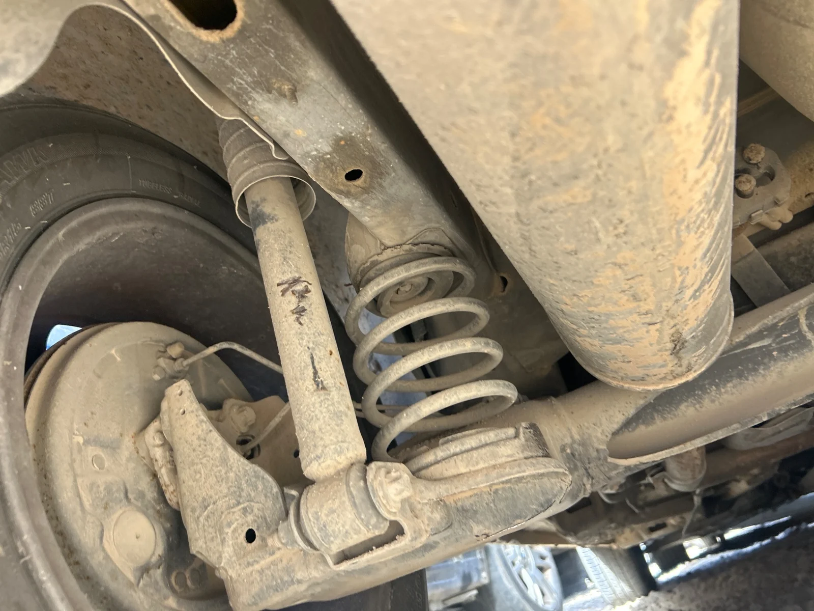 Foto de BRAZO SUSPENSION TRASERO IZQUIERDO OPEL CORSA D 1.3 16V CDTI (75 CV / 55 KW)