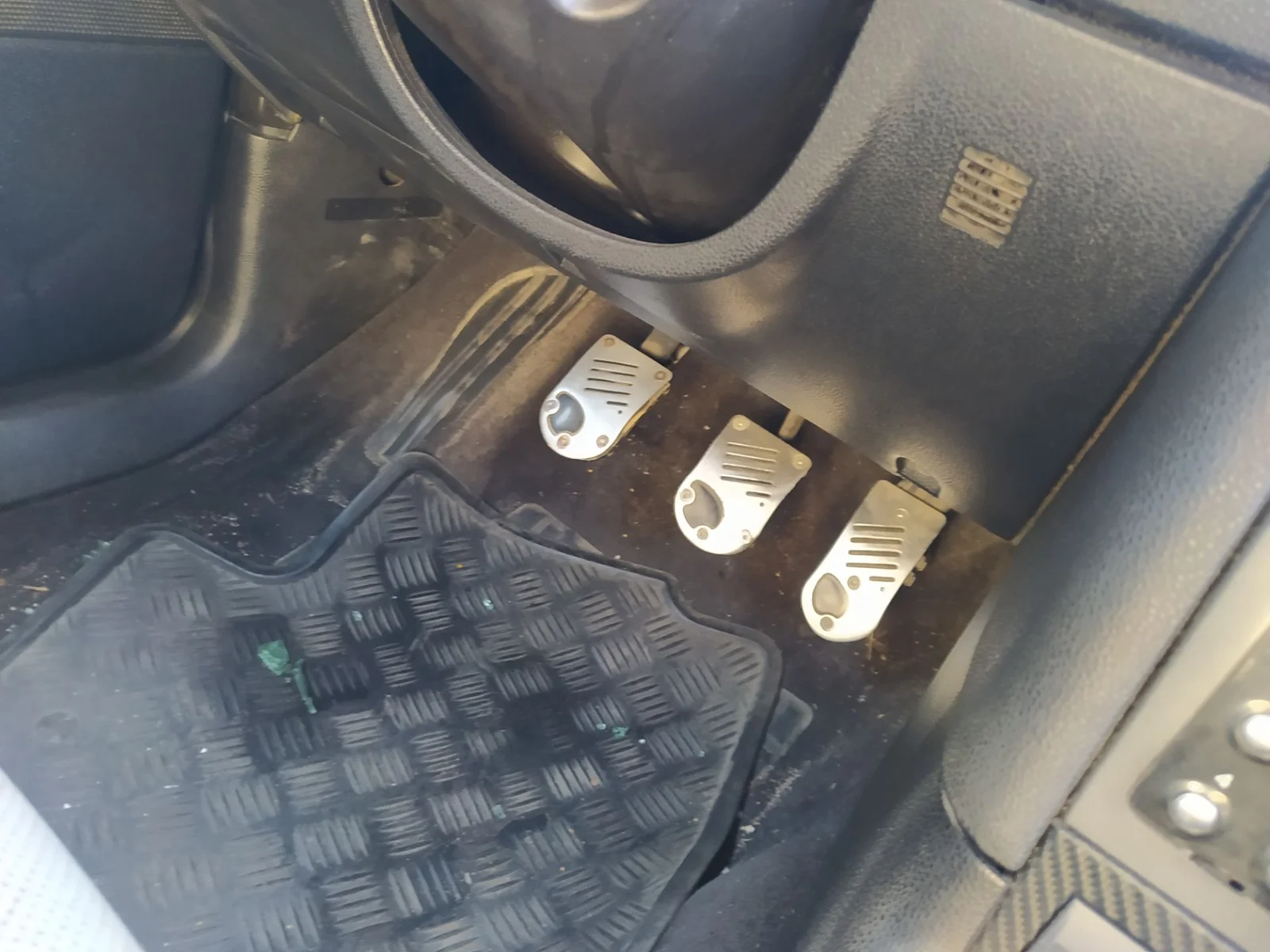 Foto de PEDAL ACELERADOR FORD MONDEO BERLINA (GE) 2.0 TDCi CAT (131 CV / 96 KW)