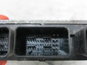 Foto de CENTRALITA MOTOR UCE RENAULT MEGANE II BERLINA 5P 1.5 dCi Diesel (82 CV / 60 KW) referencia 8200498188 foto 4