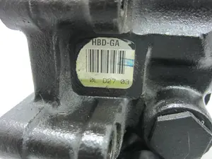 Foto de BOMBA DIRECCION FORD FOCUS BERLINA (CAK) referencia 0LD2703 foto 4