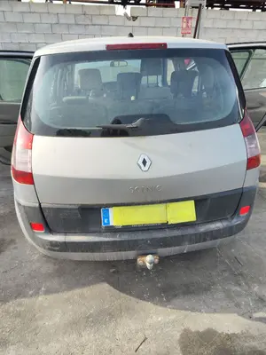 Foto de PORTON TRASERO RENAULT SCENIC II (JM) 1.9 dCi Diesel (120 CV / 88 KW) referencia 901001629R