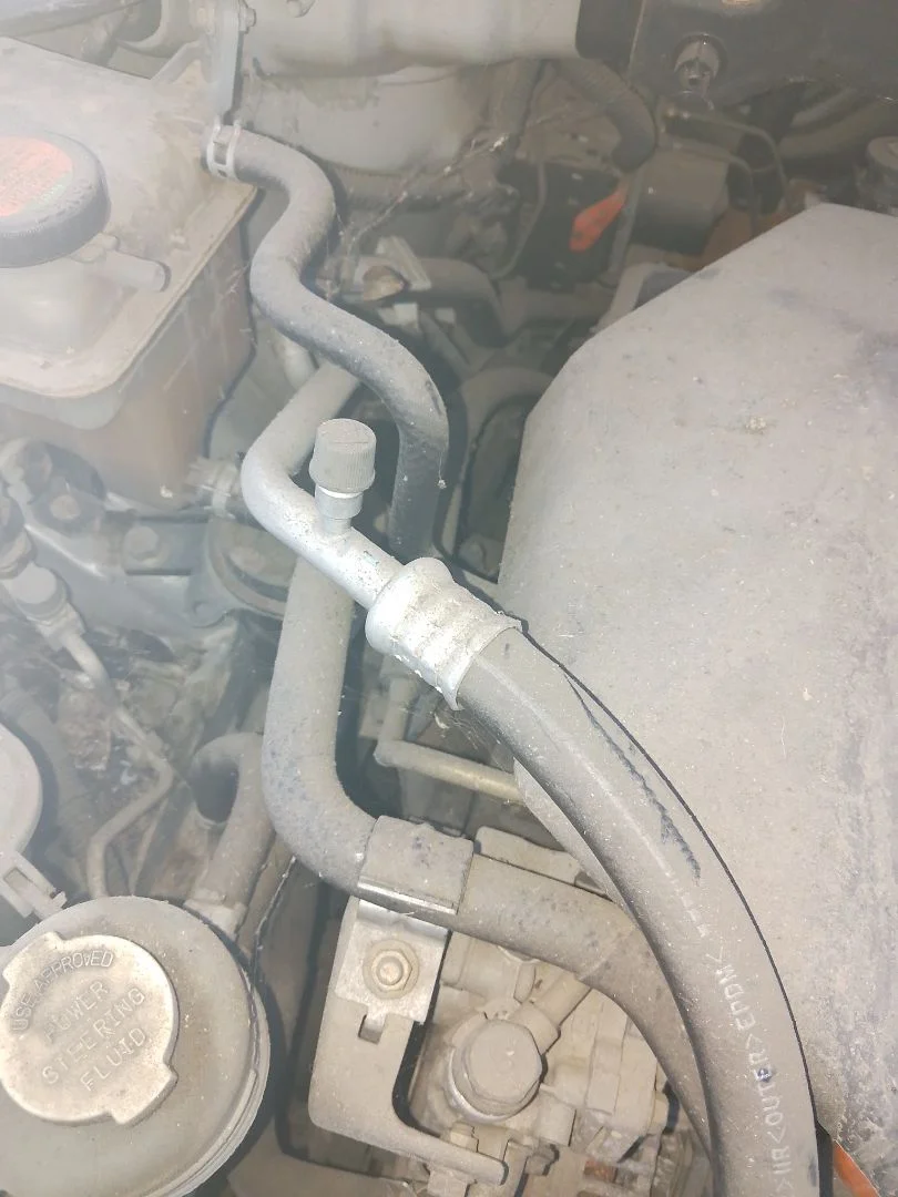 Foto de TUBOS AIRE ACONDICIONADO MITSUBISHI GRANDIS (NA0W) 2.0 DI-D CAT (136 CV / 100 KW)