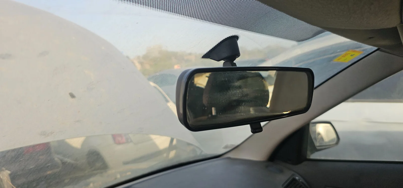 Foto de RETROVISOR INTERIOR FORD MONDEO BERLINA (GE) 2.0 16V DI TD CAT (116 CV / 85 KW)