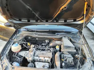 Foto de TORPEDO VOLKSWAGEN POLO V (6R1) 1.2  (60 CV / 44 KW)
