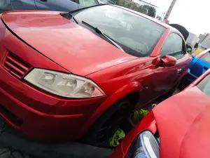 Foto de LUNA TRASERA IZQUIERDA RENAULT MEGANE II COUPE/CABRIO 1.6 16V (113 CV / 83 KW)