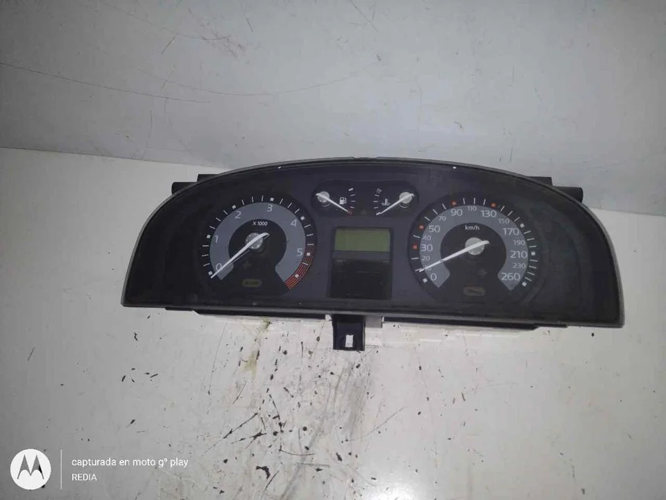 Foto de CUADRO INSTRUMENTOS RENAULT LAGUNA II (BG0) 1.9 dCi Diesel FAP (131 CV / 96 KW) referencia 8200291330