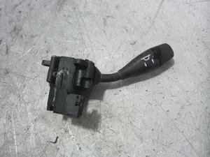 Foto de INTERRUPTOR MERCEDES-BENZ CLS (BM 219) 5.0 V8 24V CAT (306 CV / 225 KW) referencia A1715402945 foto 1