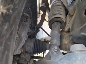 Foto de BRAZO SUSPENSION DELANTERO DERECHO TOYOTA LAND CRUISER (J9) 3.0 Turbodiesel (125 CV / 92 KW)