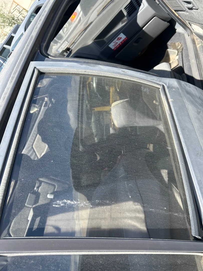 Foto de LUNA TRASERA DERECHA PEUGEOT 309 1.6 (88 CV / 65 KW)