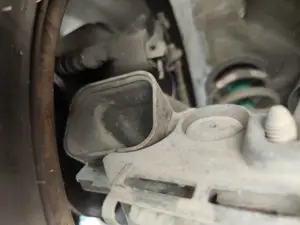 Foto de PINZA DE FRENO TRASERA IZQUIERDA RENAULT MEGANE II COUPE/CABRIO 1.5 dCi Diesel (106 CV / 78 KW) referencia 7701207693