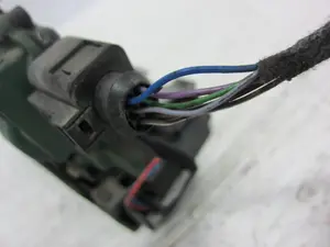 Foto de CERRADURA PUERTA TRASERA IZQUIERDA CHRYSLER STRATUS JX CABRIO 2.5 CAT (163 CV / 120 KW) referencia Y3B4839015 foto 5