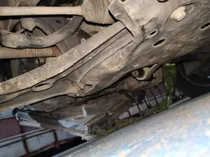 Foto de PUENTE DELANTERO FORD FIESTA (CNN)