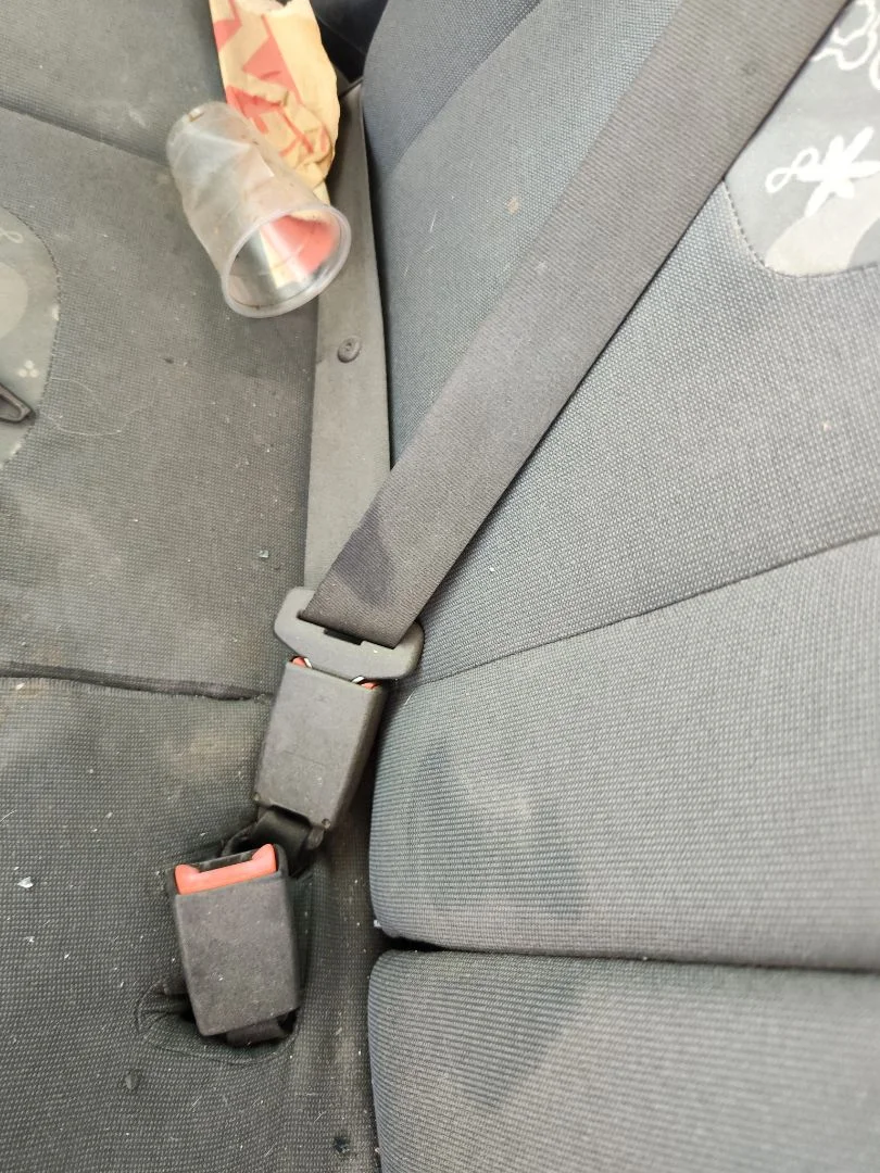 Foto de ENGANCHE CINTURON TRASERO DERECHO FORD KA (CCU) 1.3 TDCi CAT (75 CV / 55 KW)