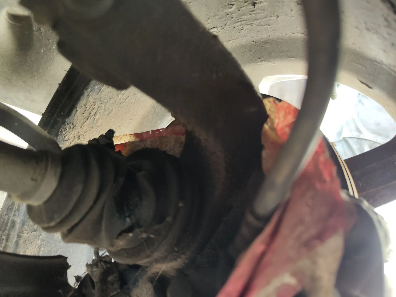 Foto de MANGUETA DELANTERA IZQUIERDA RENAULT MEGANE II BERLINA 5P 1.6 CAT (113 CV / 83 KW) referencia 8200297032