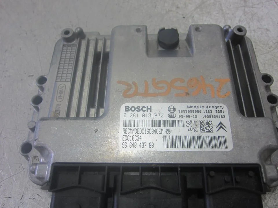 Foto de CENTRALITA MOTOR UCE PEUGEOT 407 1.6 HDi FAP CAT (9HZ / DV6TED4) (109 CV / 80 KW) referencia 9664843780