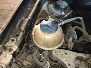 Foto de DEPOSITO EXPANSION VOLKSWAGEN POLO IV (9N1)