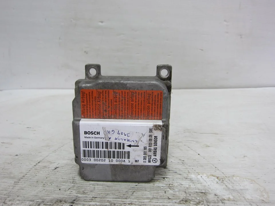 Foto de CENTRALITA AIRBAG MERCEDES-BENZ CLK (BM 208) COUPE 2.0 Compresor CAT (163 CV / 120 KW) referencia 0285001165