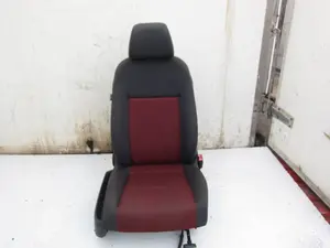 Foto de JUEGO ASIENTOS COMPLETO VOLKSWAGEN GOLF PLUS V (5M1) 1.6 (102 CV / 75 KW) referencia 1K4881105LE foto 13