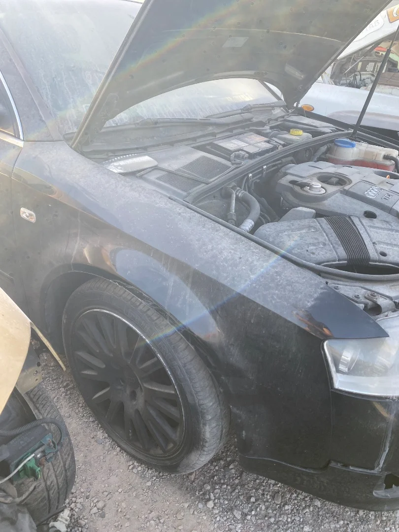 Foto de ALETA DELANTERA DERECHA AUDI A4 BERLINA (8E) 1.9 TDI (131 CV / 96 KW) referencia 8E0821106B