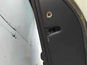 Foto de CERRADURA PUERTA TRASERA DERECHA AUDI A4 AVANT (8E) 2.5 V6 24V TDI (163 CV / 120 KW)