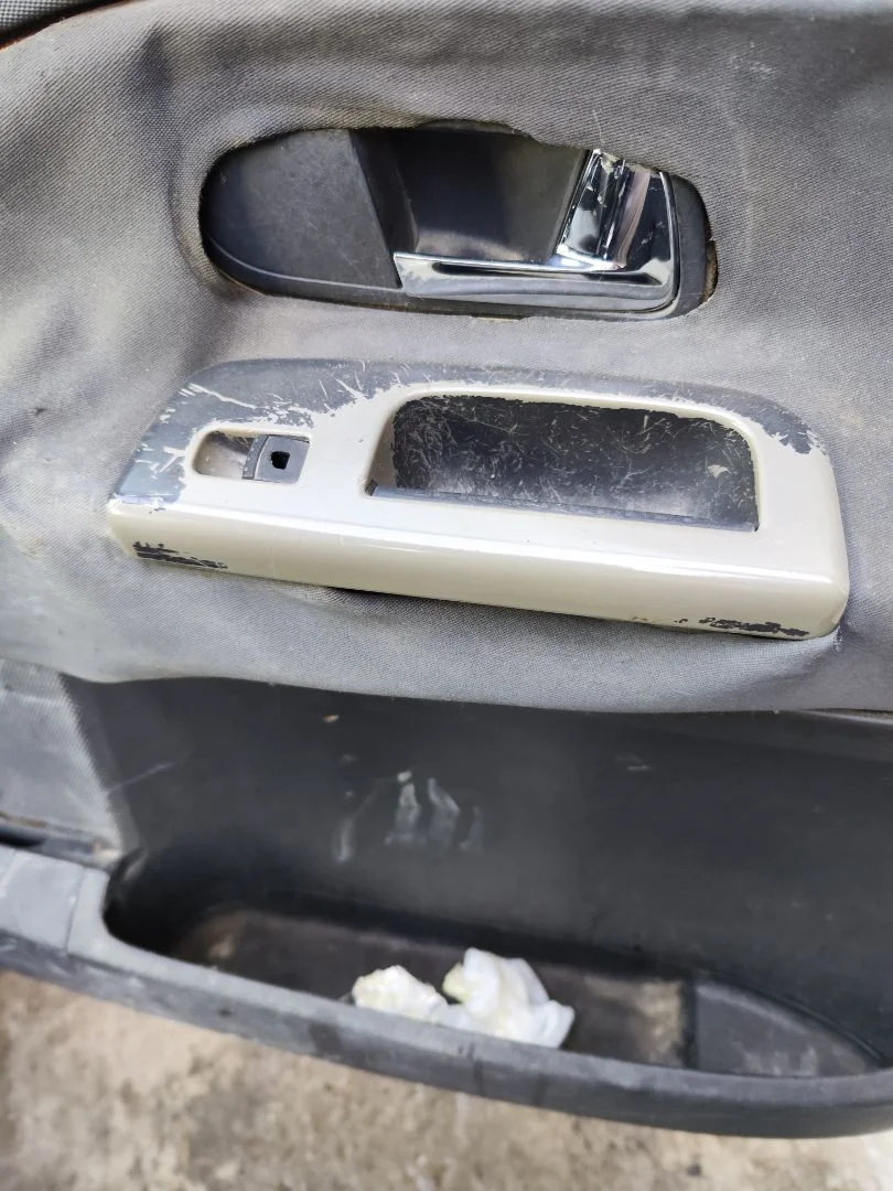 Foto de MANETA INTERIOR DELANTERA DERECHA SEAT ALHAMBRA (7V9) 1.9 TDI (116 CV / 85 KW)