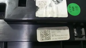 Foto de MOLDURA TESLA MODEL 3 eléctrico 258 kW (cont. 153 kW) (350 CV / 258 KW) referencia 1755515-00-A foto 3