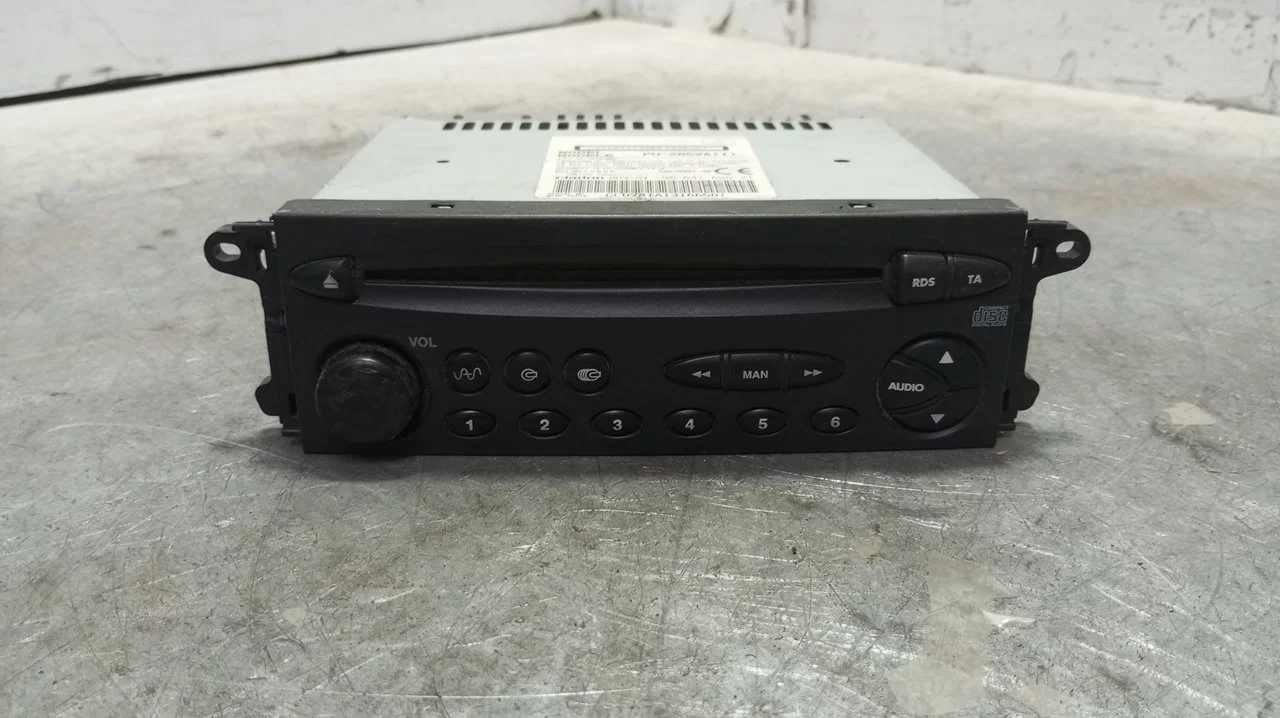 Foto de SISTEMA AUDIO / RADIO CD CITROEN XSARA PICASSO 1.6 16V HDi (90 CV / 66 KW) referencia 96641650XT