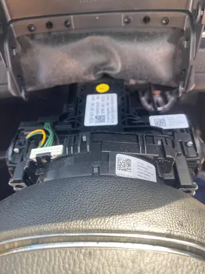 Foto de ANILLO AIRBAG VOLKSWAGEN GOLF VII (5G1/BE1) 1.4 16V TSI (122 CV / 90 KW) referencia 5Q0953549A