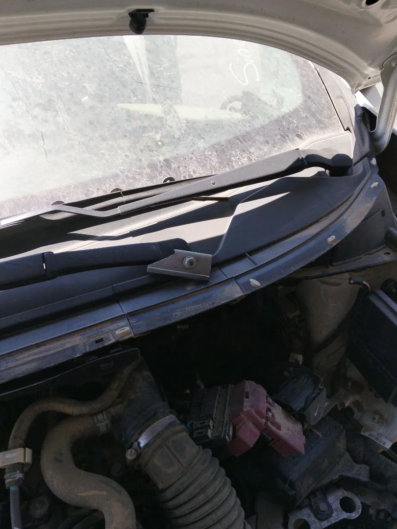 Foto de MOTOR LIMPIA DELANTERO NISSAN MICRA (K14) 1.0 12V CAT (71 CV / 52 KW)