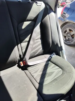 Foto de ASIENTOS TRASERO IZQUIERDO KIA CEED (JD) 1.4 CAT (99 CV / 73 KW)