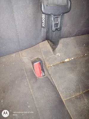 Foto de ENGANCHE CINTURON TRASERO IZQUIERDO KIA RIO (UB) 1.2 CAT (86 CV / 63 KW)
