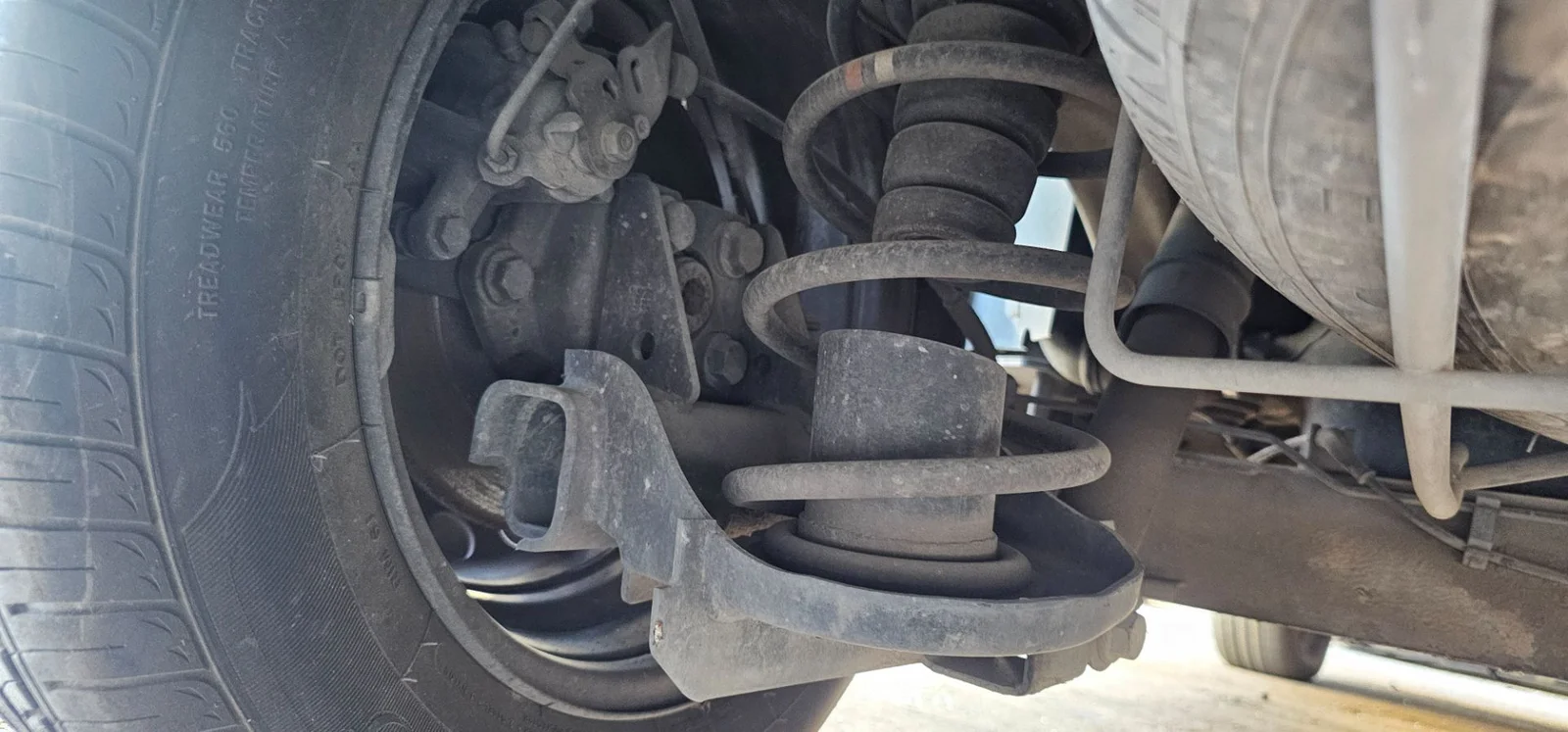 Foto de MANGUETA TRASERA IZQUIERDA RENAULT KANGOO II (F/KW0) 1.5 dCi Diesel FAP (90 CV / 66 KW)